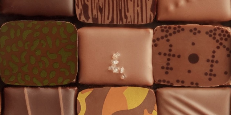 Freelancer's Portfolio Cover Image - Fatemah Alkandari  - Graphic Design